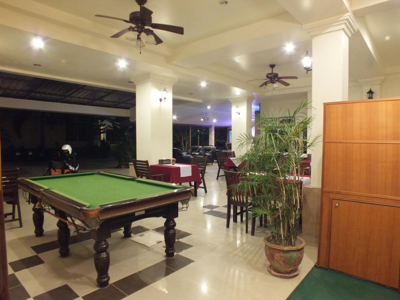 Chaba Garden Apartment Pattaya Luaran gambar